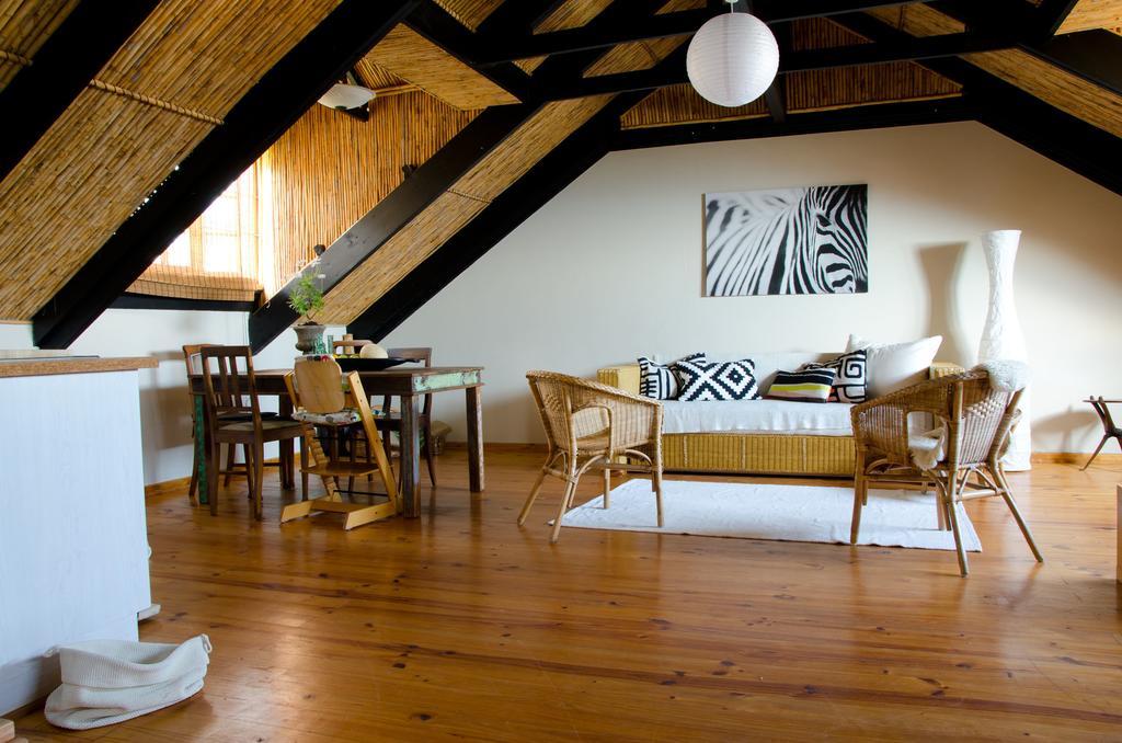 Sundowner Loft Apartment Mossel Bay Ruang foto